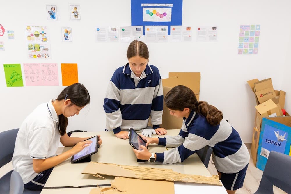 Foto secundaria del campus Yago School