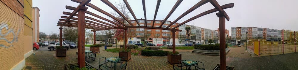 Foto secundaria del campus Santa María La Nueva Y San José Artesano