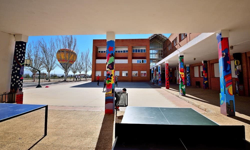 Foto secundaria del campus José De Mora