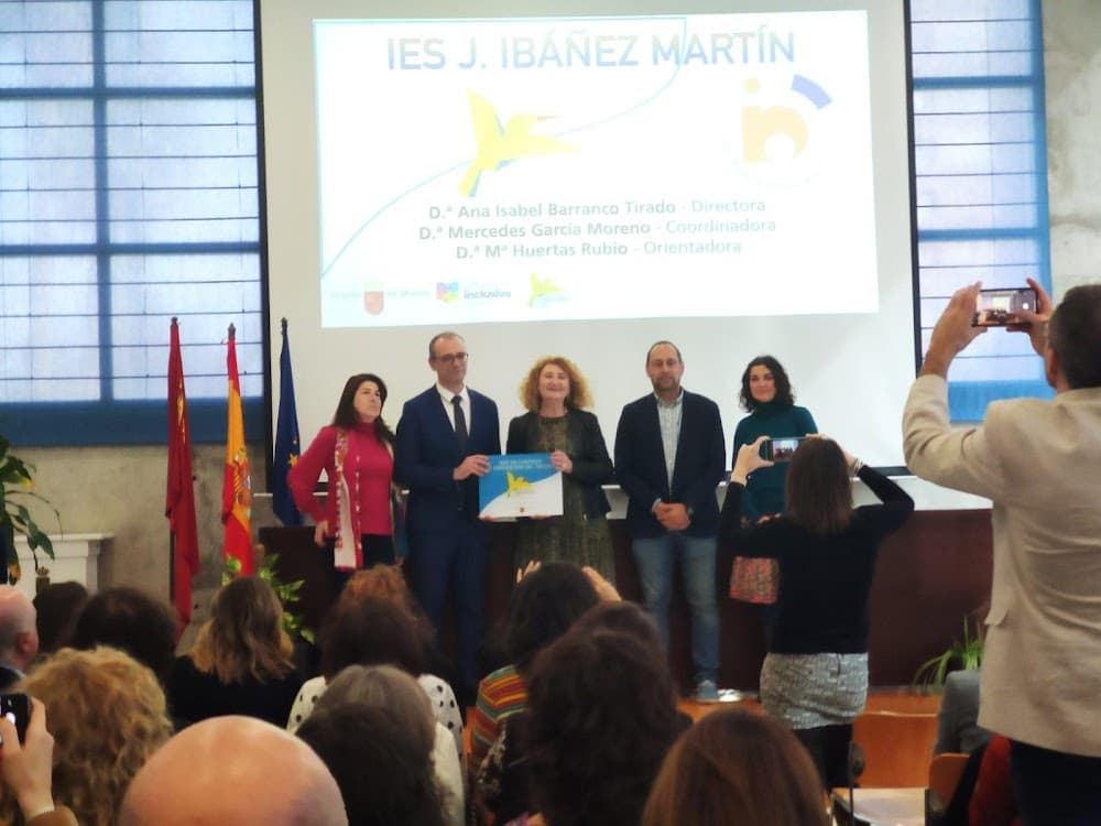 Foto secundaria del campus José Ibáñez Martín