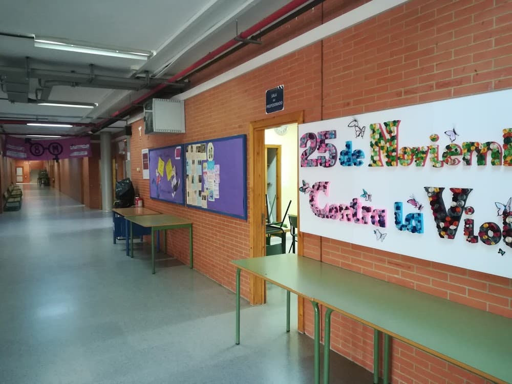 Foto secundaria del campus Miguel Servet