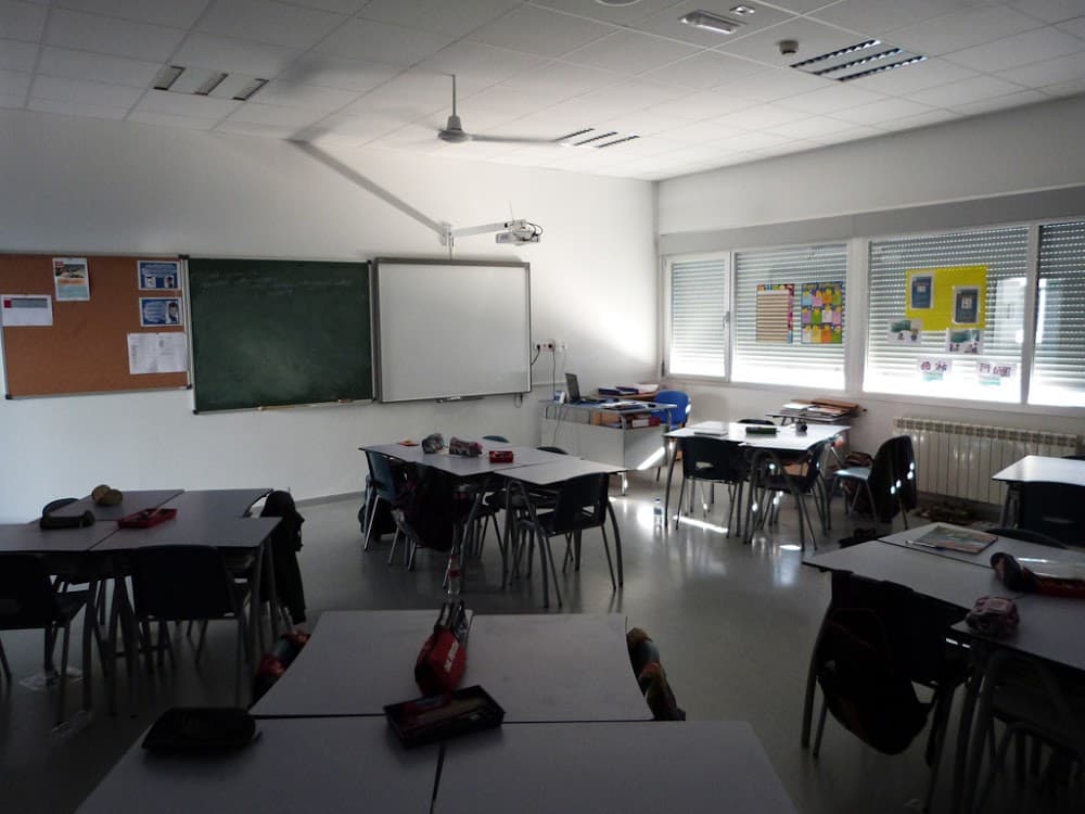 Foto secundaria del campus Tech Fp Antamira