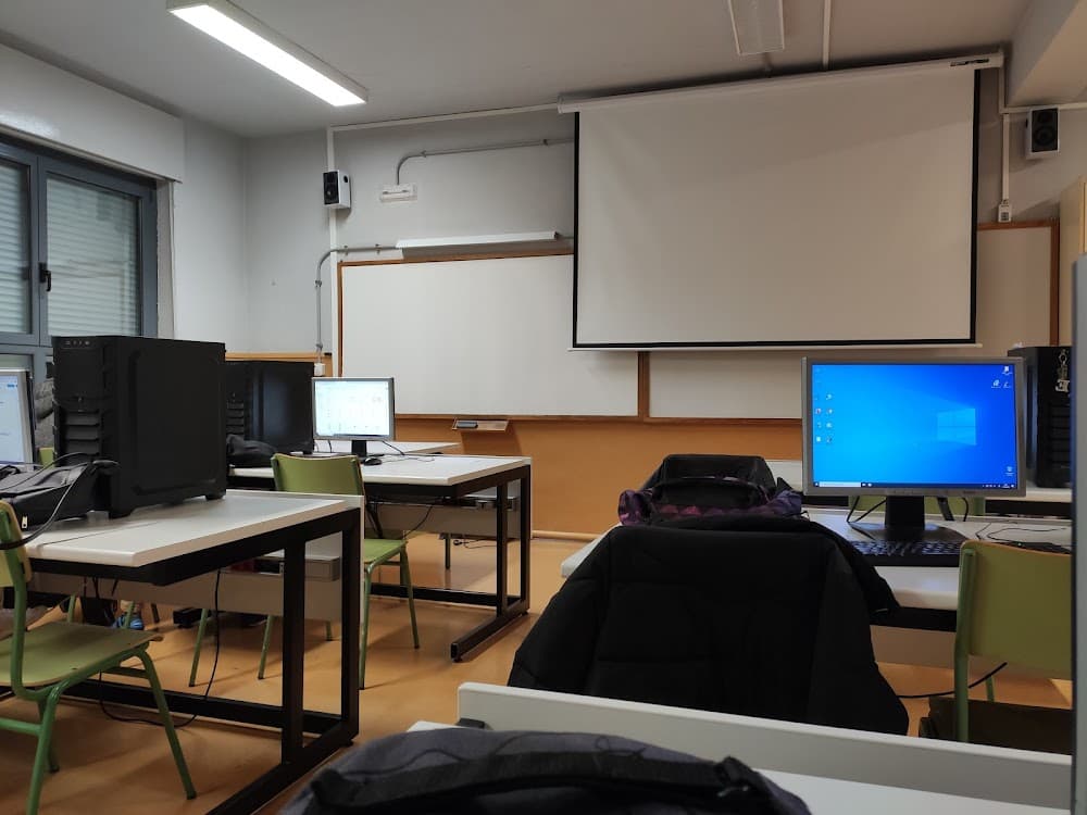 Foto secundaria del campus María Ana Sanz