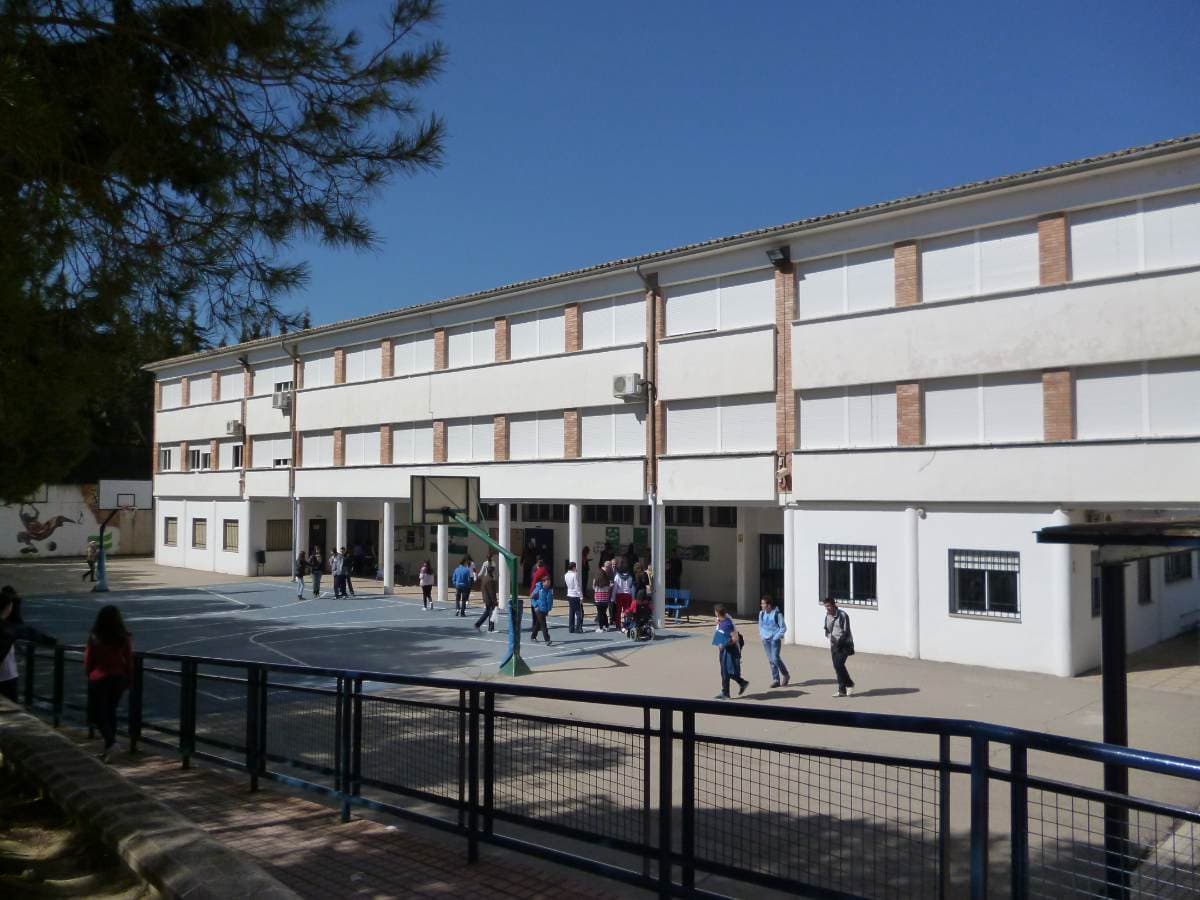 Informática de Oficina en Instituto de Educación Secundaria Nieves López Pastor (Instituto de Educación Secundaria Nieves López Pastor, Villanueva del Arzobispo): foto 1