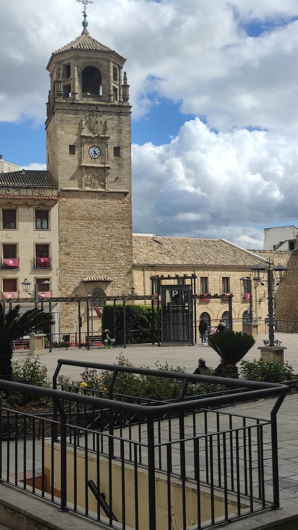 Administración Y Finanzas en Escuelas Profesionales De La Sagrada Familia (Escuelas Profesionales De La Sagrada Familia, Úbeda): foto 3