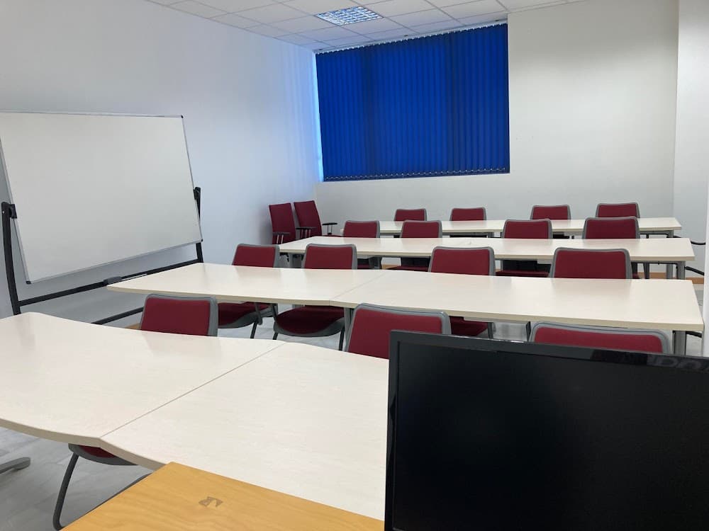 Foto secundaria del campus Escuela Superior Internacional