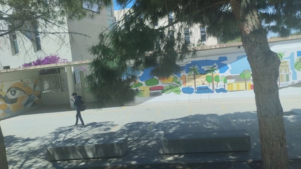 Foto secundaria del campus Florida, Centre E.secundari-tècnic Prof.