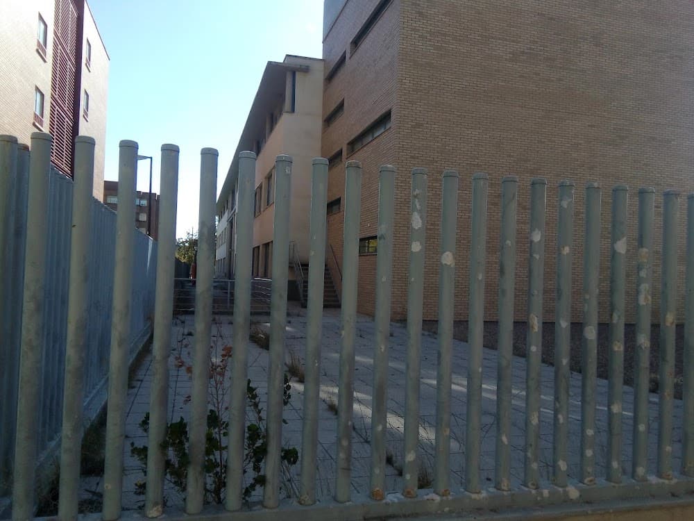 Foto secundaria del campus Arsenio Jimeno