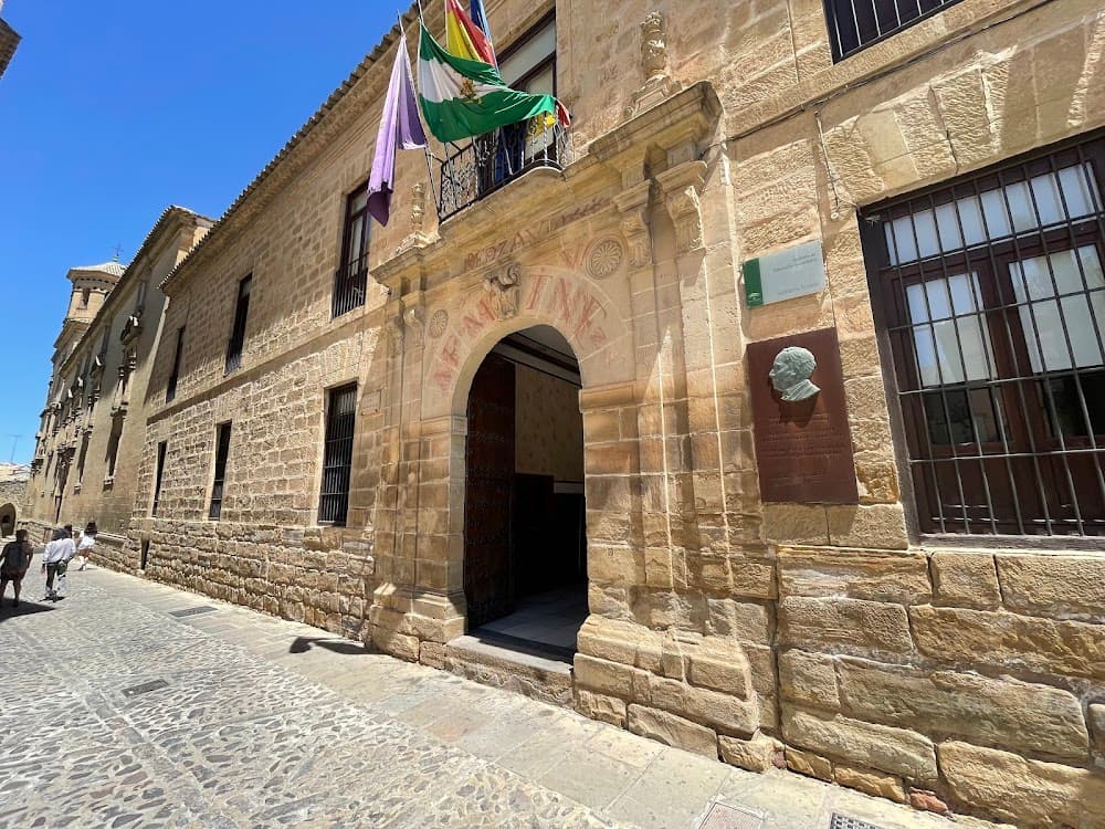 Guia En El Medi Natural I De Temps De Lleure a Santísima Trinidad (Santísima Trinidad, Baeza): foto 2
