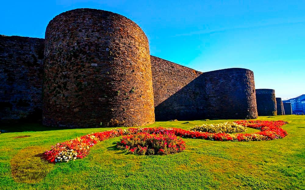 Gestión Administrativa en Muralla Romana (Muralla Romana, Lugo): foto 1