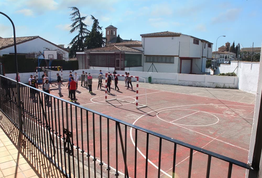 Foto secundaria del campus Cristo Rey