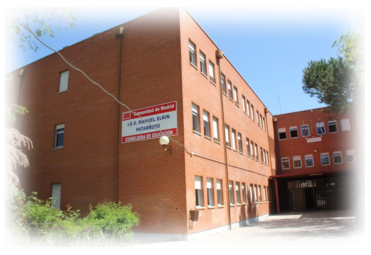 Artes Gráficas en Instituto de Educación Secundaria MANUEL ELKIN PATARROYO (Instituto de Educación Secundaria MANUEL ELKIN PATARROYO, Parla): foto 1