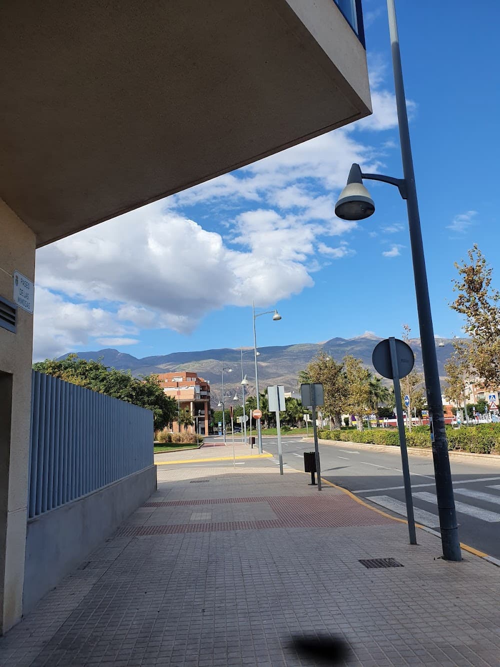 Foto secundaria del campus Liceo Mediterráneo