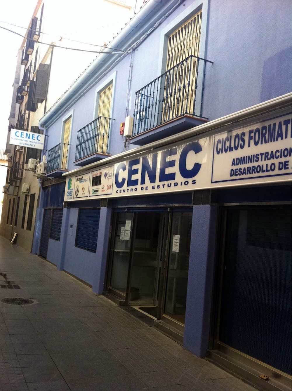 Desenvolupament D'aplicacions Web a Cenec-málaga (Cenec-málaga, Málaga): foto 3