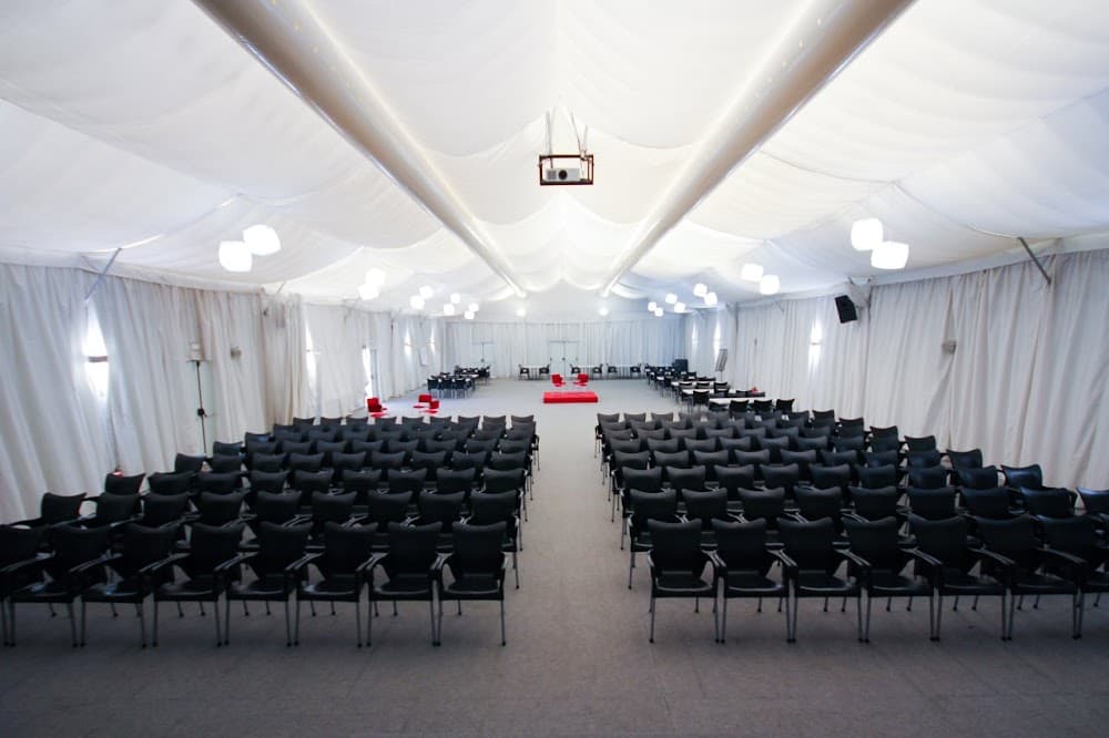 Foto secundaria del campus Campus Cámara Sevilla I