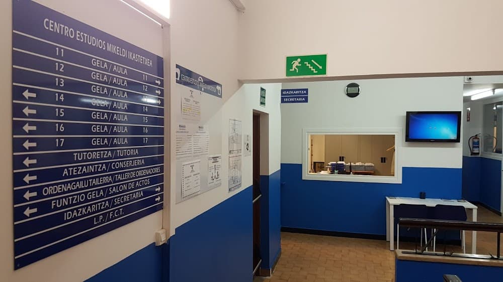 Foto secundaria del campus Mikeldi