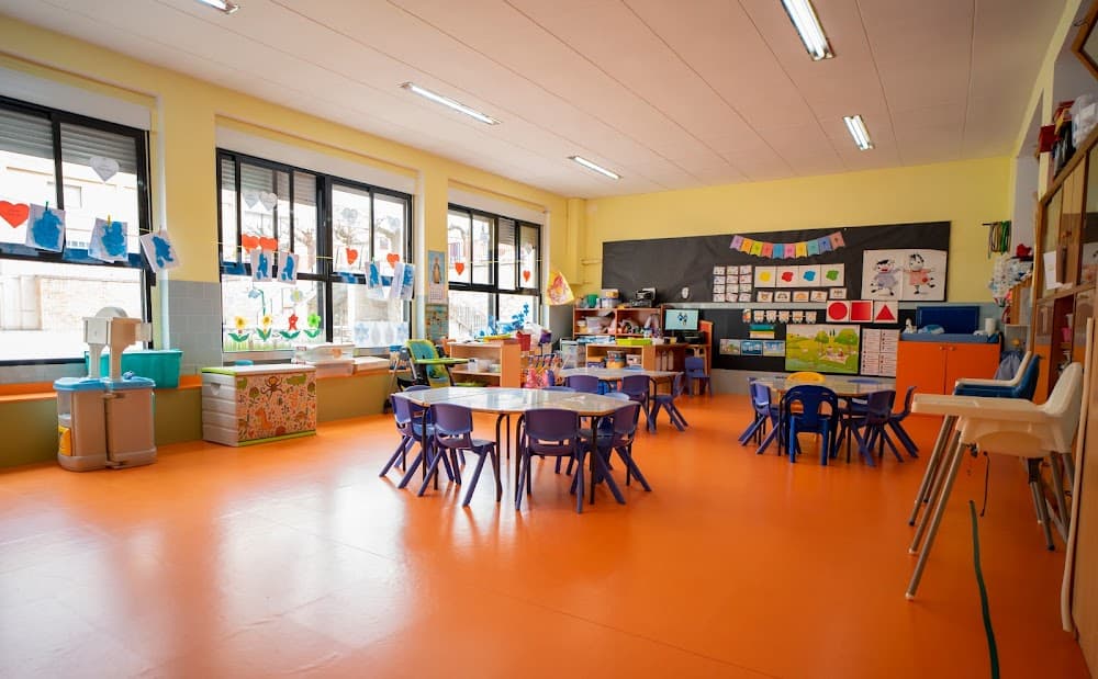 Foto secundaria del campus San Vicente De Paúl