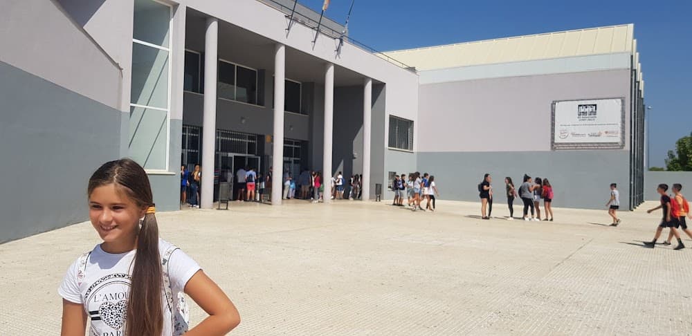 Administració I Finances a Carmen Laffón (Carmen Laffón, San José De La Rinconada): foto 2