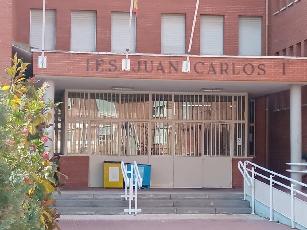 Foto secundaria del campus Juan Carlos I