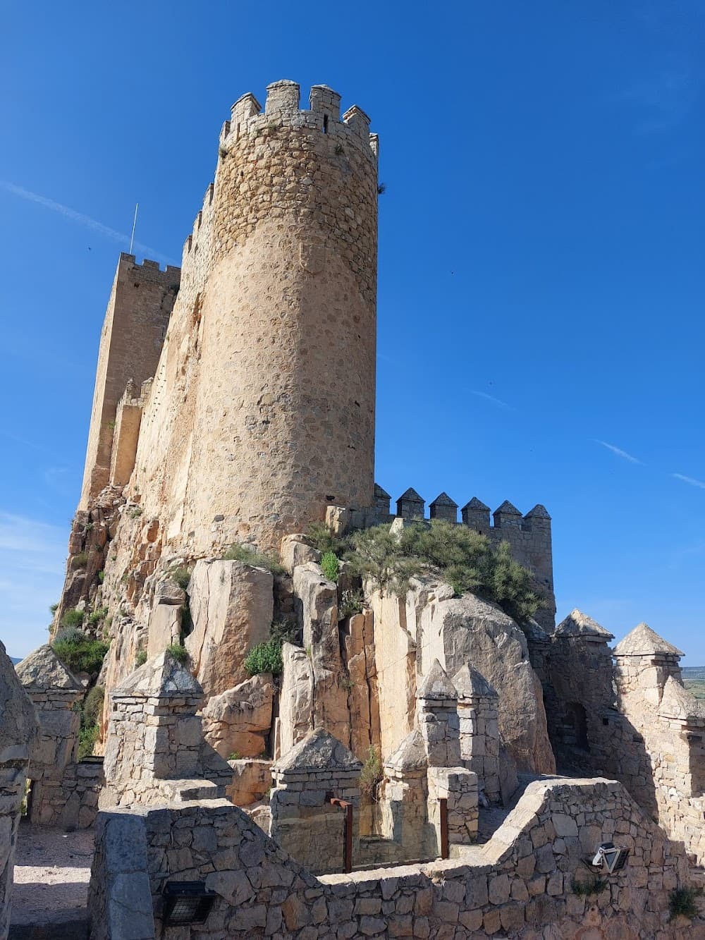 Sistemes Microinformàtics I Xarxes a Castillo De Almansa (Castillo De Almansa): foto 3