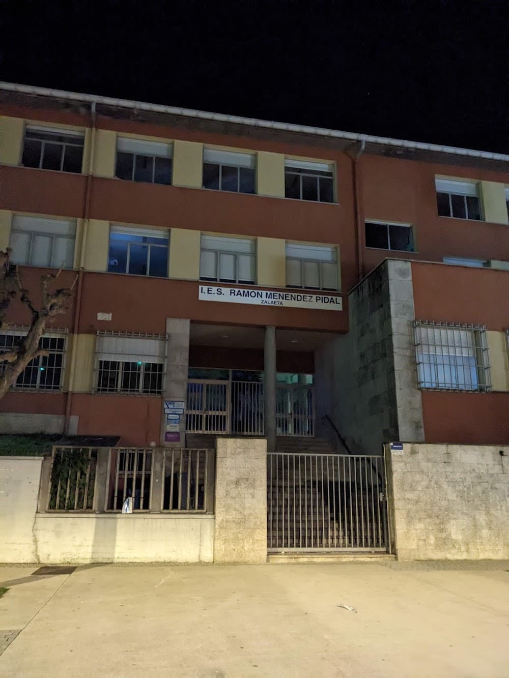 Foto secundaria del campus Ramón Menéndez Pidal
