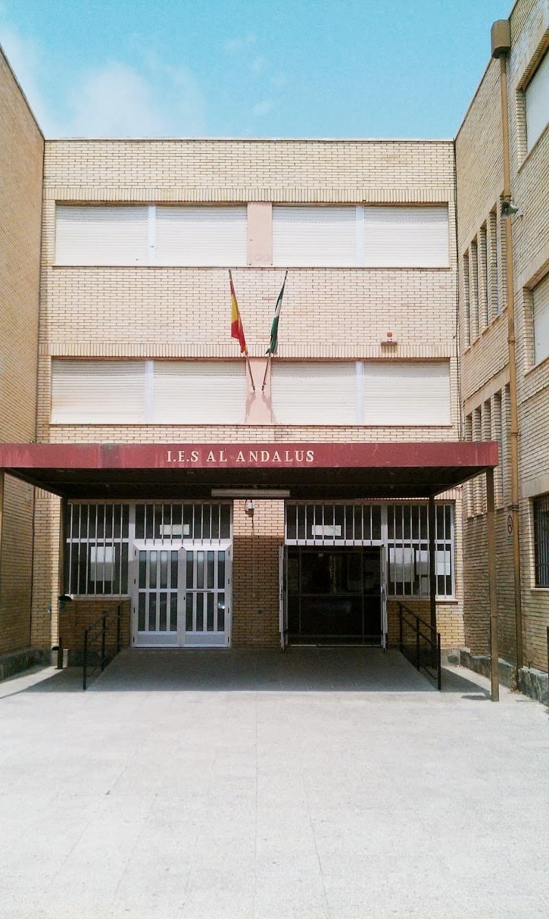 Desenvolupament D'aplicacions Multiplataforma a Al-ándalus (Al-ándalus, Almería): foto 2