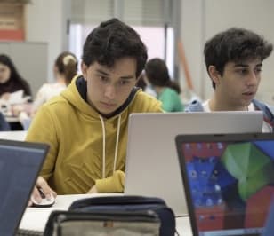 Foto secundaria del campus Escuela Técnica Superior de Ingeniería y Diseño Industrial