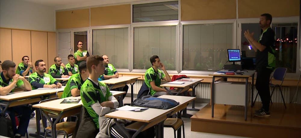Ensenyament I Animació Socioesportiva a Escola Ceneted (Escola Ceneted, S'aranjassa): foto 1