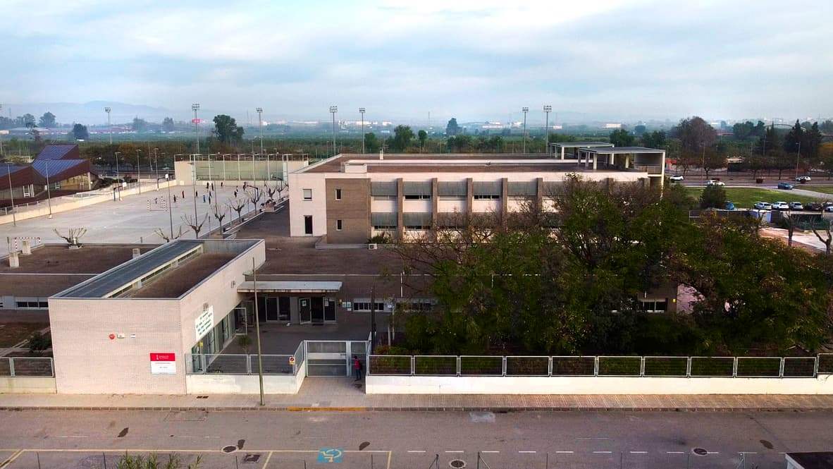 Servicios Administrativos en Instituto de Educación Secundaria LA MURTA (Instituto de Educación Secundaria LA MURTA, Alzira): foto 1