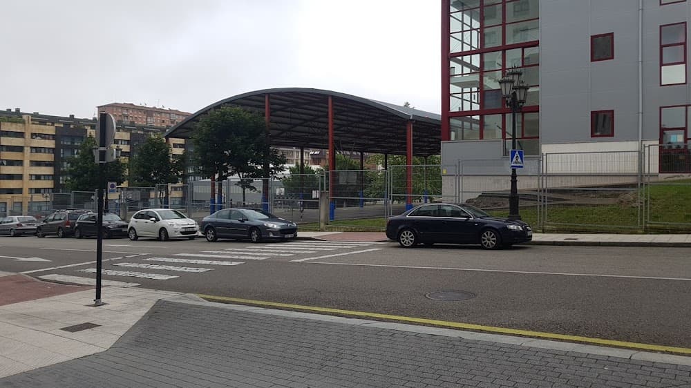 Foto secundaria del campus I.e.s. "la Ería"