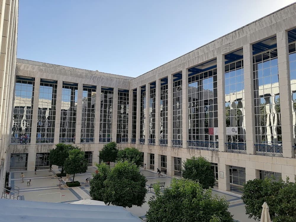 Foto secundaria del campus Escuela Internacional De Gerencia
