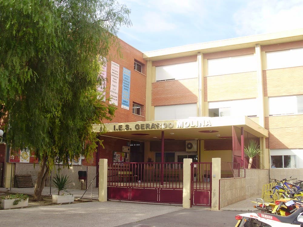 Foto secundaria del campus Gerardo Molina