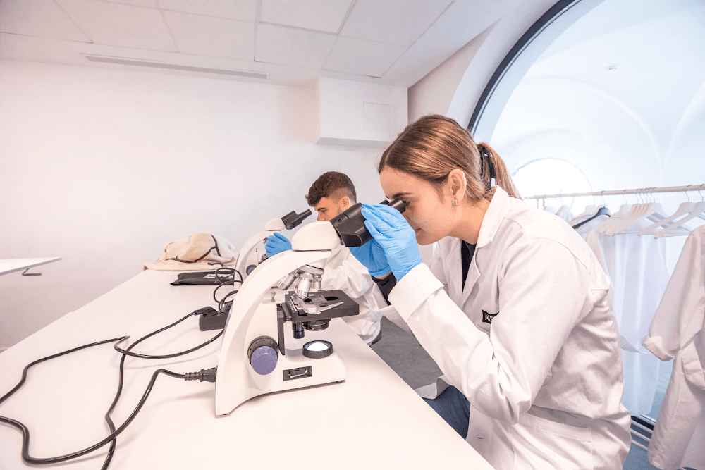 Foto secundaria del campus Albor Croft-grupo Ilerna