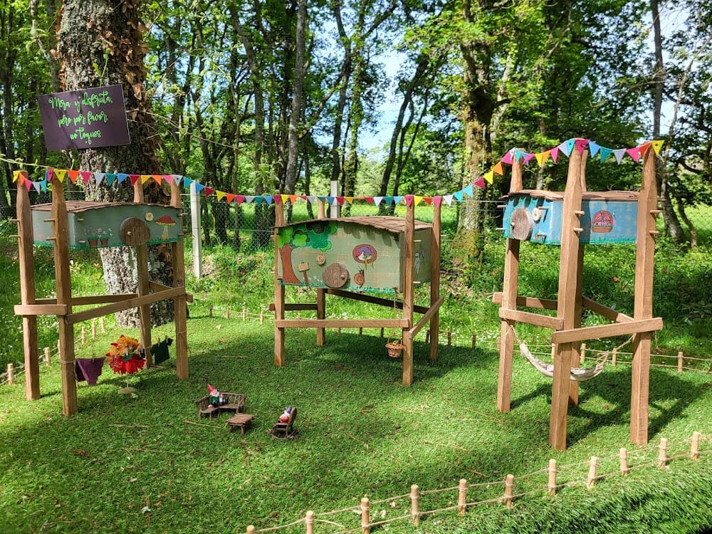 Fabricación De Productos Cerámicos en De Bonxe (De Bonxe, Bouzas): foto 4