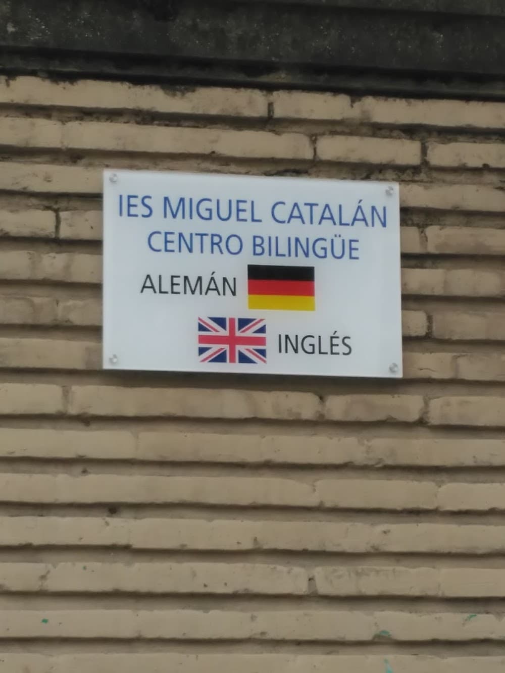 Foto secundaria del campus Miguel Catalán