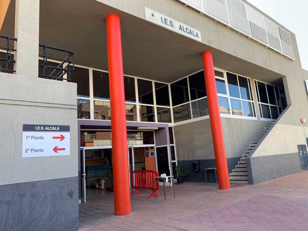 Acceso y Conservación en Instalaciones Deportivas en Alcalá (Alcalá): foto 1