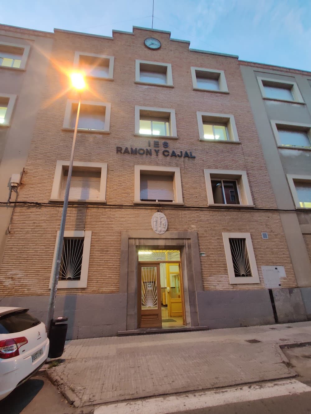 Foto secundaria del campus Ramón Y Cajal