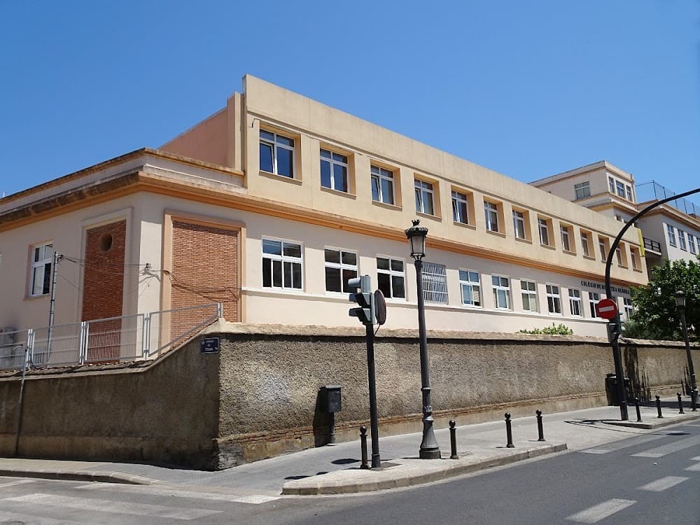 Cuidados Auxiliares De Enfermería en Nuestra Señora Del Carmen-san Vicente Paúl (Nuestra Señora Del Carmen-san Vicente Paúl, Valencia): foto 3
