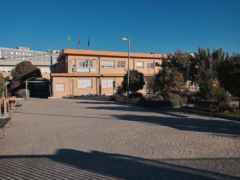 Foto secundaria del campus La Madraza