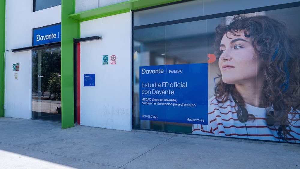 Foto secundaria del campus Medac Granada