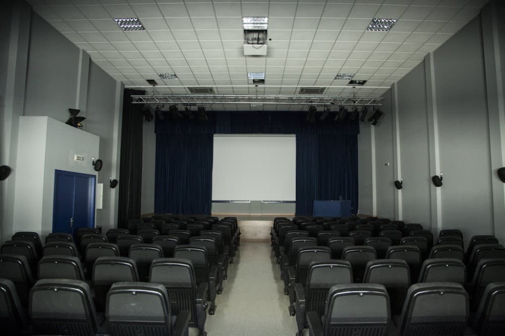Foto secundaria del campus Cesur-pta