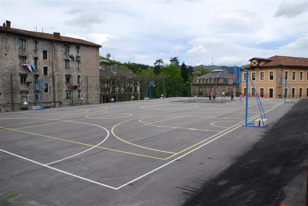 Foto secundaria del campus Mariaren Lagundia Ikastola