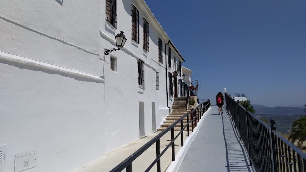 Foto secundaria del campus Sierra De Aras