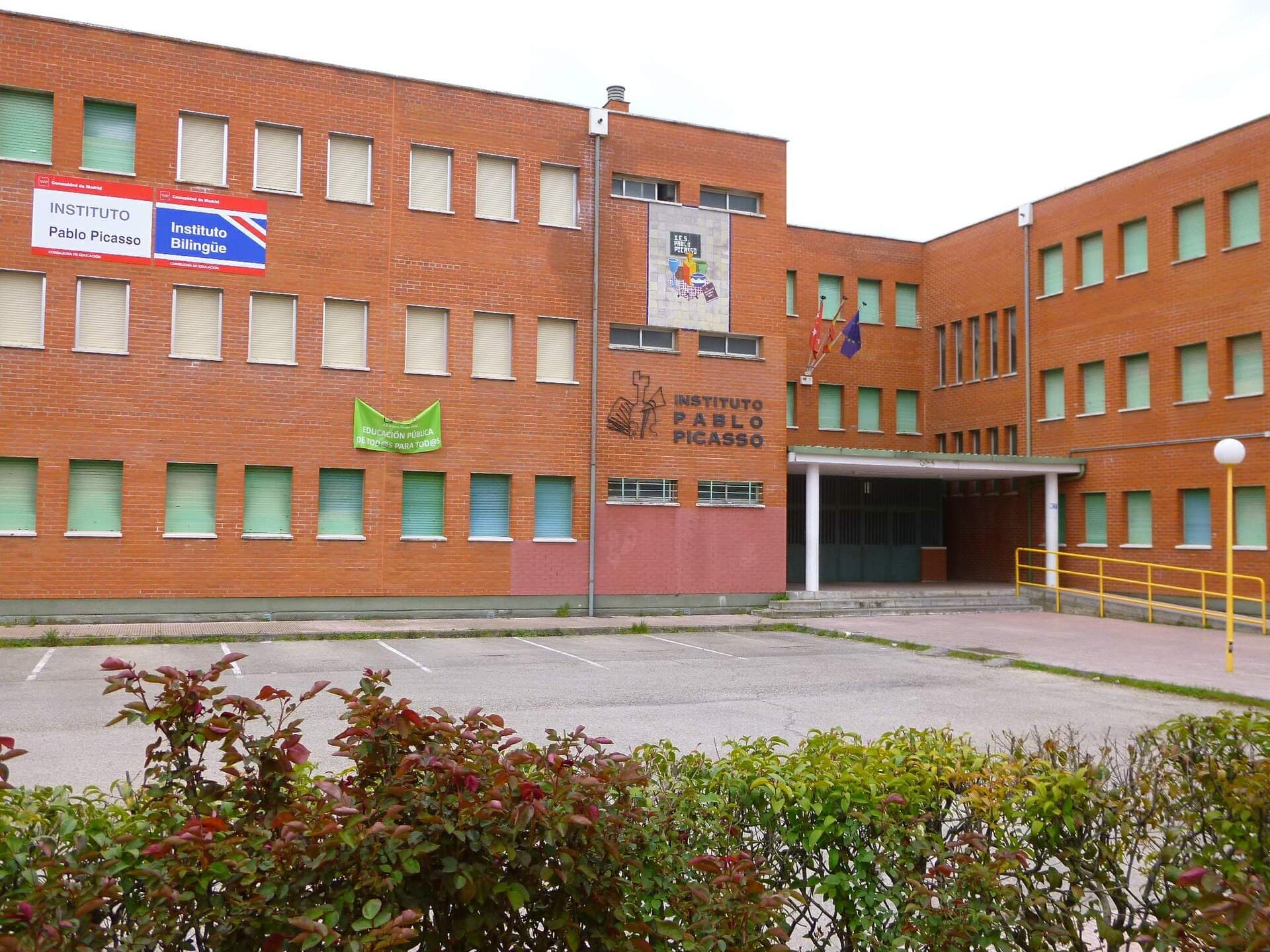 Servicios Administrativos en Pablo Picasso (Pablo Picasso, Pinto): foto 1