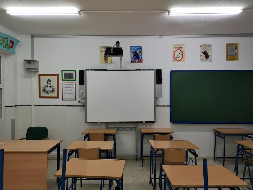 Foto secundaria del campus La Bahía