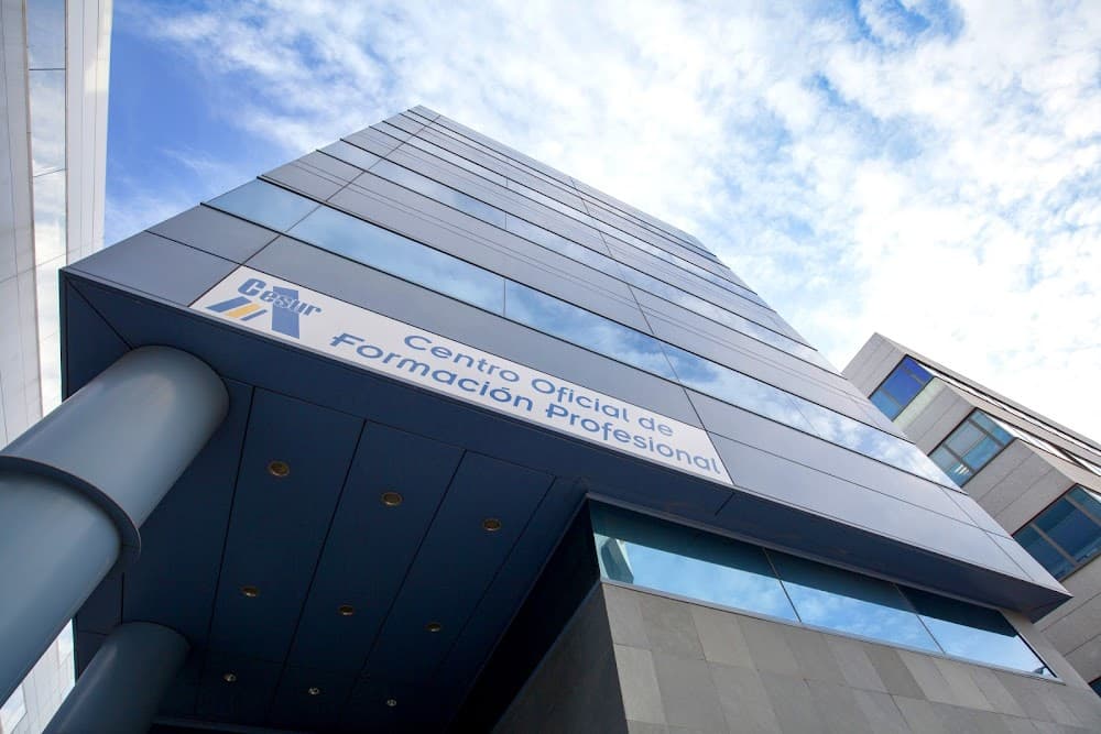 Foto secundaria del campus Cesur Madrid Ciudad Lineal