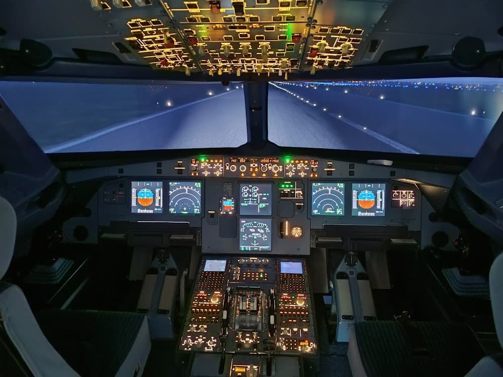 Manteniment De Sistemes Electrònics I Aviònics En Aeronaus a Aviation Training And Maintenance Group (Aviation Training And Maintenance Group, Fuenlabrada): foto 2