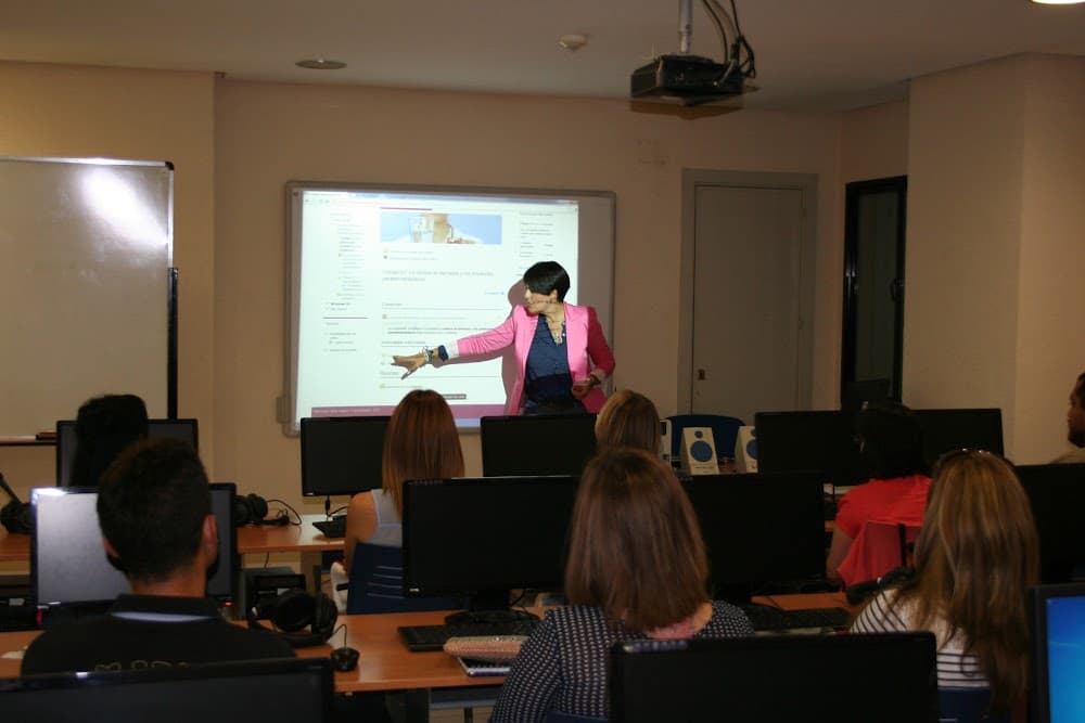 Foto secundaria del campus Isen Formación