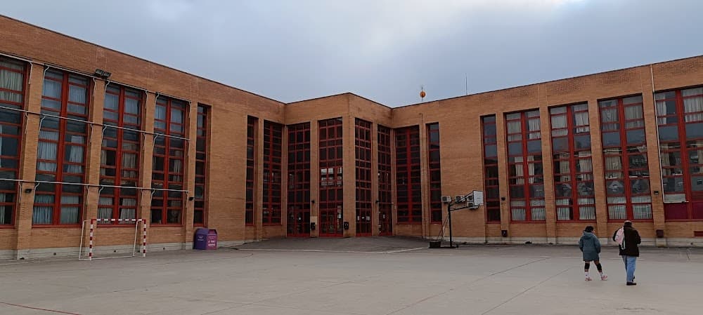 Foto secundaria del campus Arca Real