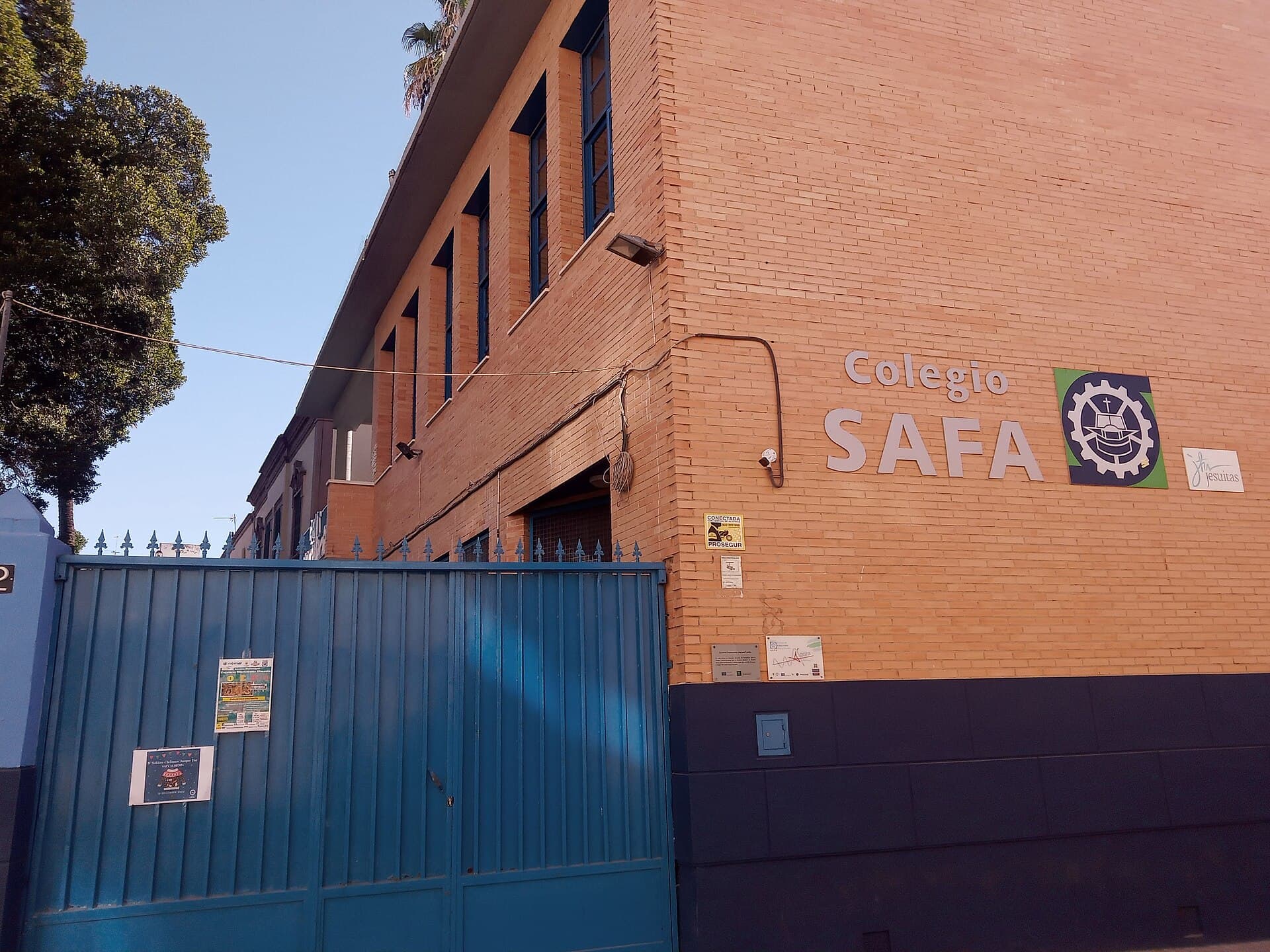 Servicios Administrativos en Escuelas Profesionales de la Sagrada Familia (Escuelas Profesionales de la Sagrada Familia, Almería): foto 1
